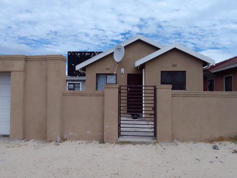 2 Bedroom Property for Sale in Ilitha Park Western Cape